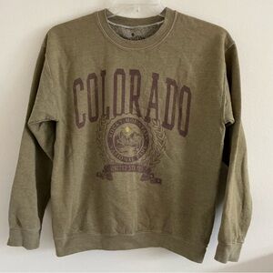 GOODIE TWO SLEEVES COLORADO ROCKIES NATIONAL PARK SWEATER SMALL OLIVE BURGUNDY